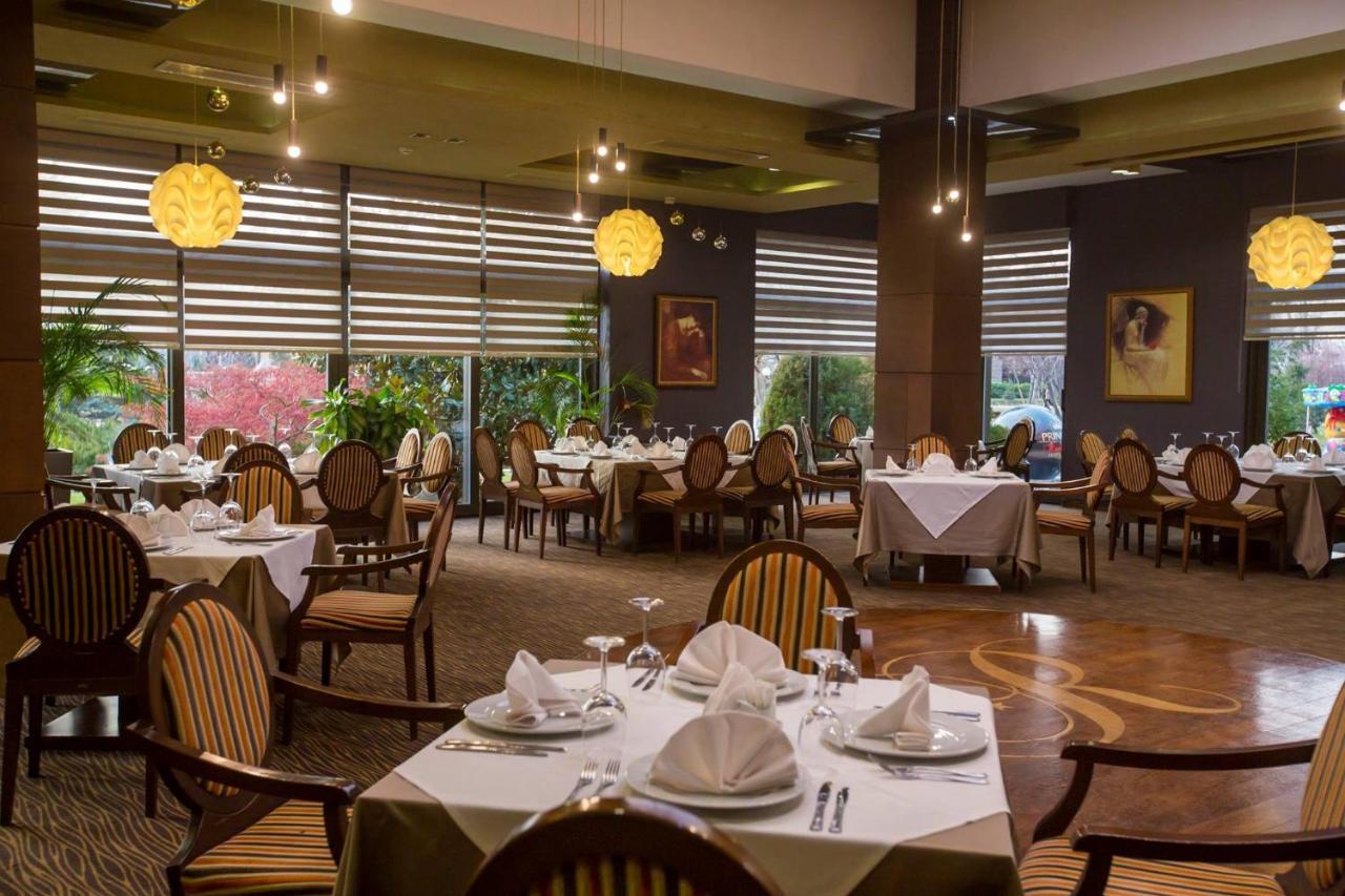 Park Hotel Romantica Свиленград Экстерьер фото