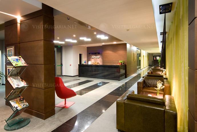 Park Hotel Romantica Свиленград Экстерьер фото