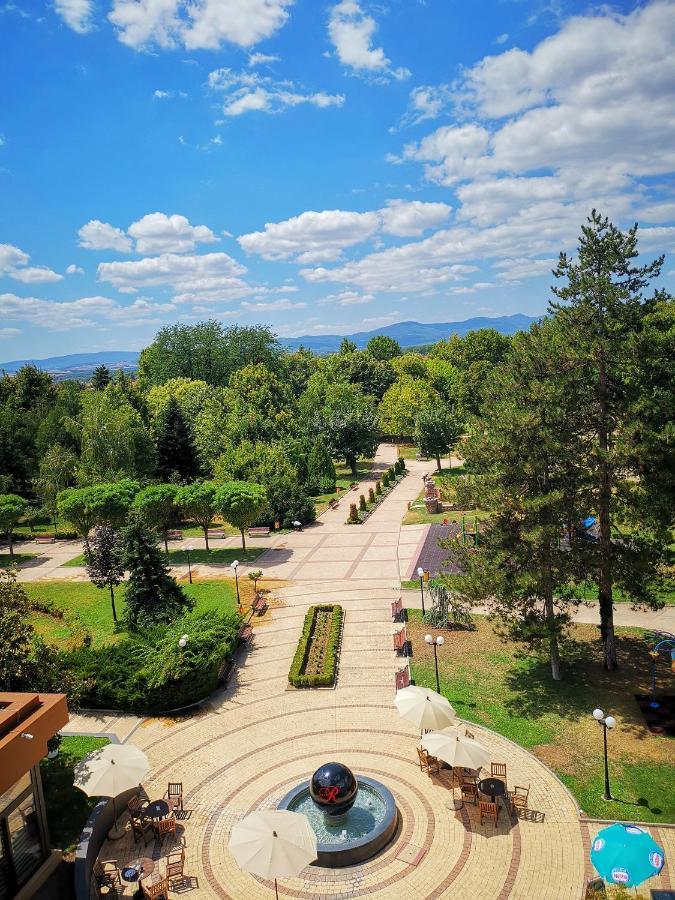 Park Hotel Romantica Свиленград Экстерьер фото