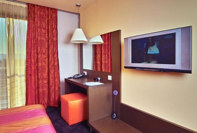Park Hotel Romantica Свиленград Номер фото
